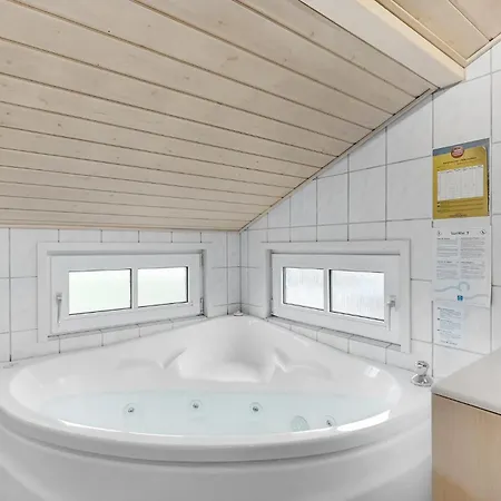 Ferienhaus Cozy In With Kitchen *