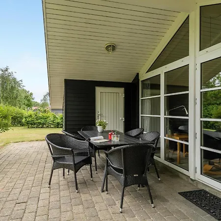 Ferienhaus Cozy In With Kitchen
