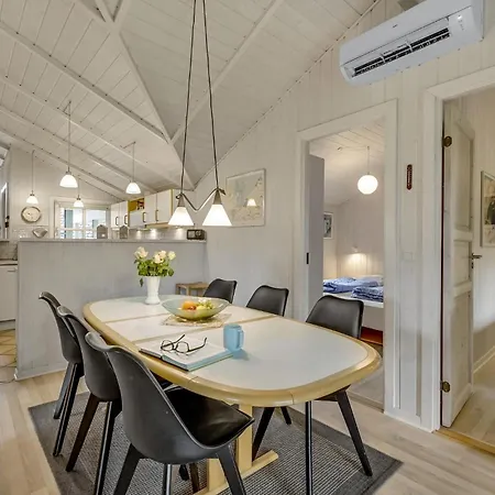 Cozy In With Kitchen Ferienhaus *