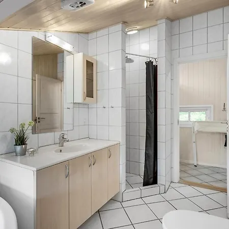 Ferienhaus Cozy In With Kitchen